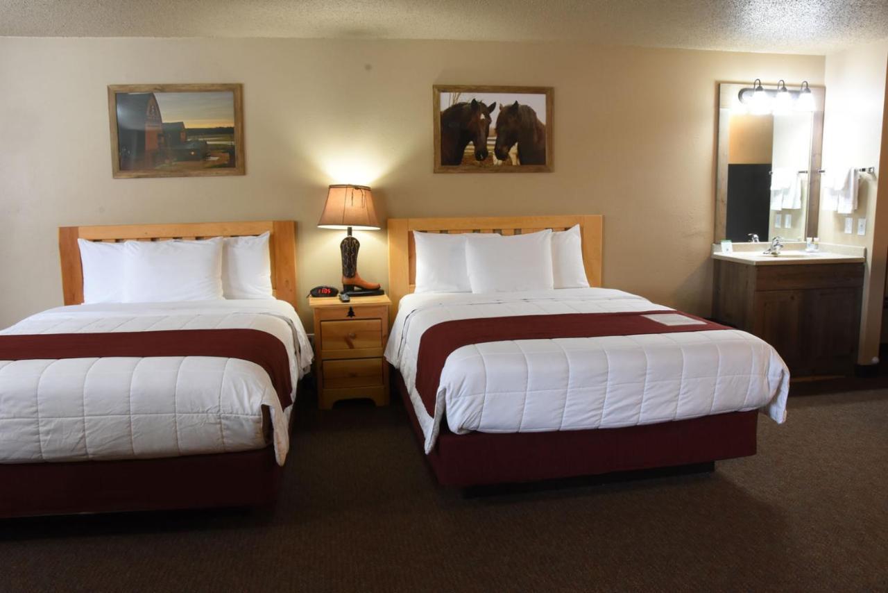 Woodside Dells Hotel & Suites Wisconsin Dells Exterior foto